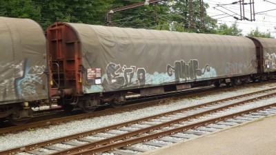 34 F-SNCF 31 87 354 6 357-8 Rilns 2013-08-01 Fa P1090495.JPG