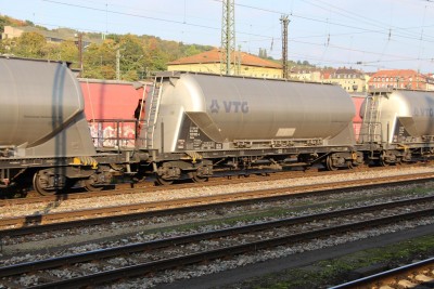 9 D-VTGD 37 80 932 7 822-4 Uacns 2013-10-07 Wurzburg IMG_4096.JPG