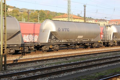 12 D-VTGD 37 80 932 7 821-6 Uacns 2013-10-07 Wurzburg IMG_4099.JPG