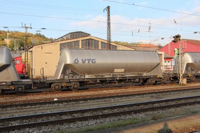 28 D-VTGD 37 80 932 7 799-4 Uacns 2013-10-07 Wurzburg IMG_4141.JPG