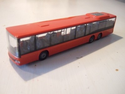 Omnibus-048-k1.jpg