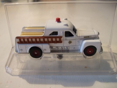 Corgi bil2