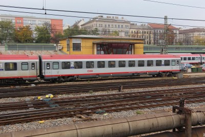 8 A-ÖBB 61 81 21-91 043-3 Bmz 2013-10-10 Wien West Bhf IMG_5035.JPG