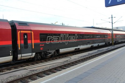 8 A-ÖBB 73 81 19-90 623-3 Ampz  2013-10-08 Wien West Bhf IMG_4382.JPG