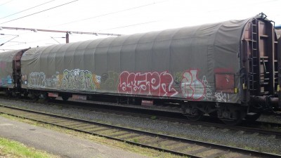 F-SNCF 31 87 354 4 227-5 Rils 2013-05-14 Fa P1080361.JPG