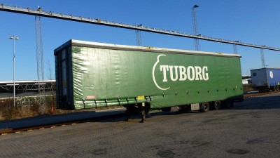 2 udgaver henholdvis Carlsberg og Tuborg, de er bygget med en indvendig ramme, som gør at trailere kan løftes som en alm. container