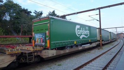 Carlbergs trailer AM 7054 P1130443.JPG