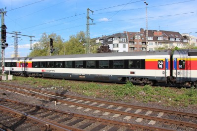 4 CH-SBB 61 85 10-90 227-2 Apm 2015-05-04 Düsseldorf IMG_0620.JPG
