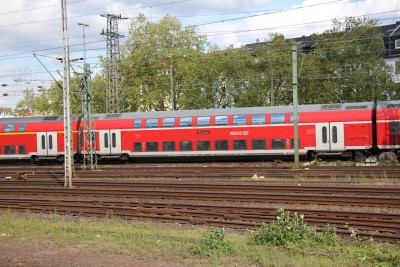 6 D-DB 50 80 26-75 143-0 DBpza 2015-05-07 DüsseldorfIMG_1892.JPG