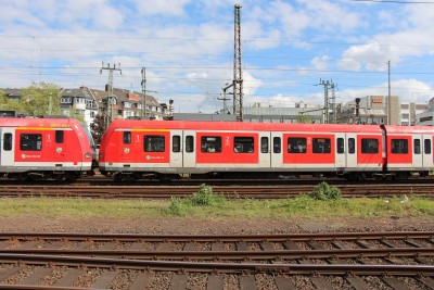 5 D-DB 423 048 2015-05-07 Düsseldorf IMG_1801.JPG