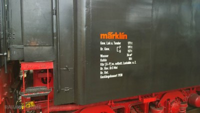 ...så naturligvis skal der et logo på.