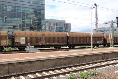 13 S-TWA 24 74 422 0 694-9 Laaiis 2015-05-05 Duisburg IMG_1030.JPG