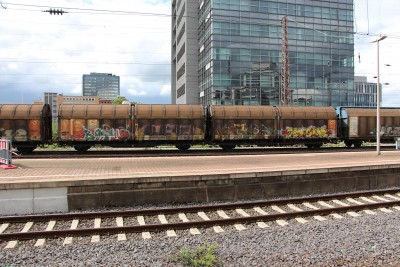 18 S-TWA 24 74 422 0 756-6 Laaiis 2015-05-05 Duisburg IMG_1041.JPG