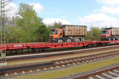 13 DB 65 80 980 4 003-8 DD vogn H 2015-05-08 Niebüll IMG_1995.JPG