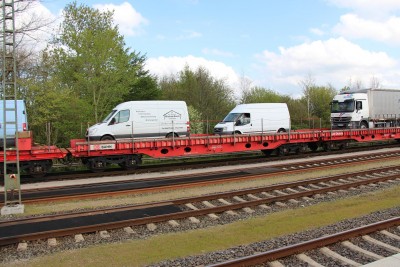 18 DB 65 80 980 4 003-8 DD vogn C 2015-05-08 Niebüll IMG_2001.JPG