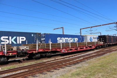 9 A-ÖBB 31 81 350 6 118-8 Rns-z 2015-06-10 Pa IMG_2574.JPG