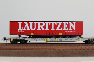Roco T2000 med Lauritzen_2.JPG